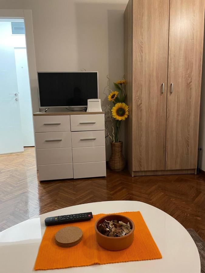 Apartment Dada Center Of Beograd Eksteriør billede